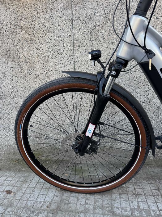 Cube Touring Hybrid Pro 625Wh 28'' E-bike Bosch Smart/Shimano Deore 11