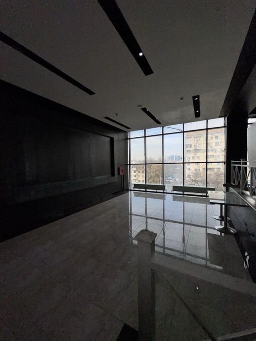 Сдаётся Помещение в ТЦ 1400м2 Орн-Максимка метро БИЙ (N8)