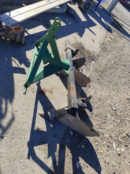 Tratoras pasquai 995  35 cp