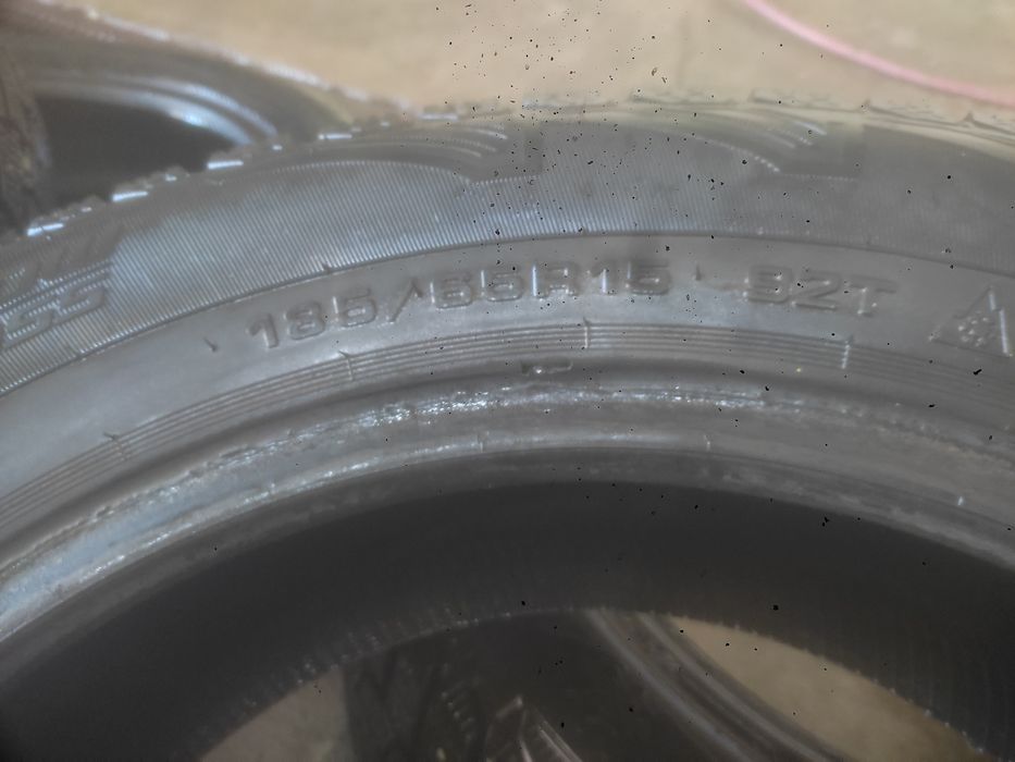Резина зима 185/65 R15