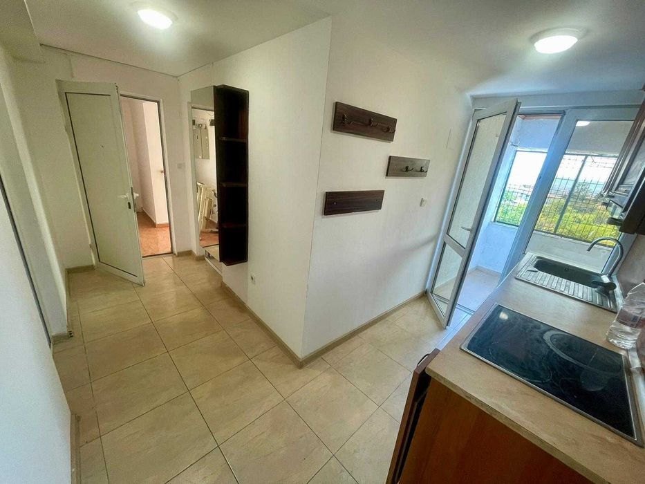 Дава се под наем Едностаен апартамент в Варна, м-т Сотира - 40 кв.м за 204 € - Снимка #22