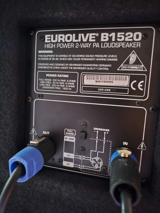 Sistem boxe profesionale Behringer