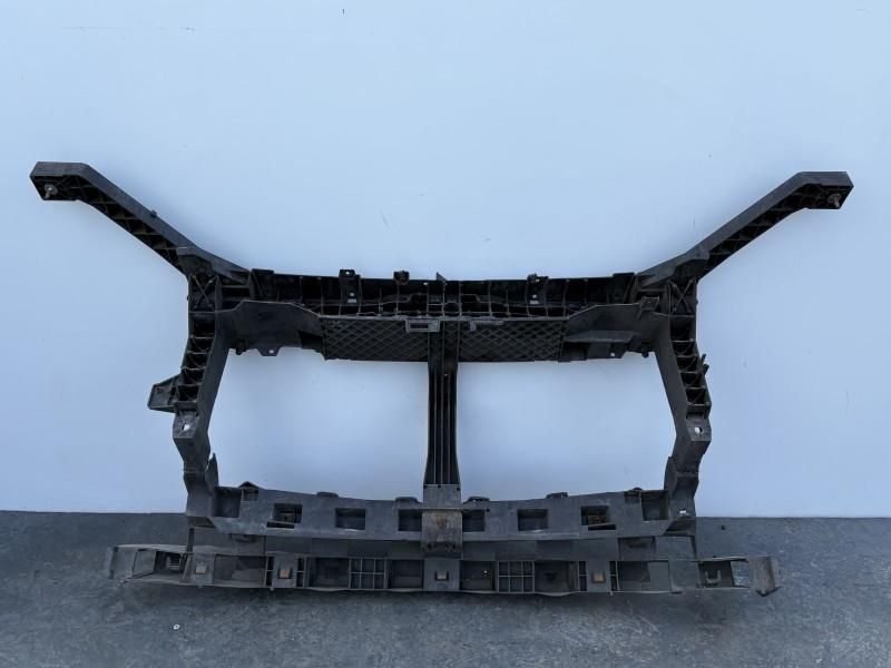 Trager cu defect Nissan NV300