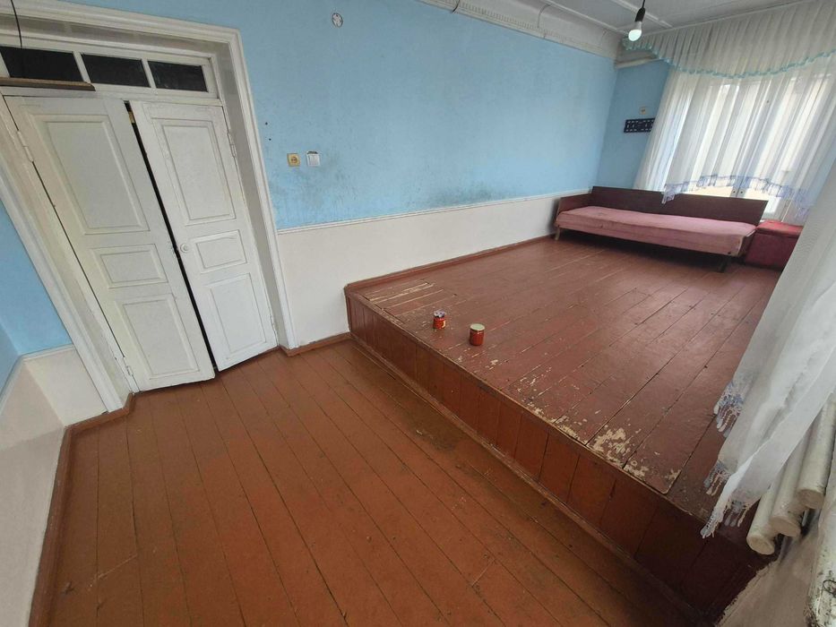 Янгибозорга яқин жойда  8.3 сотиқ уй сотилади. Банк орқали ипотекаям