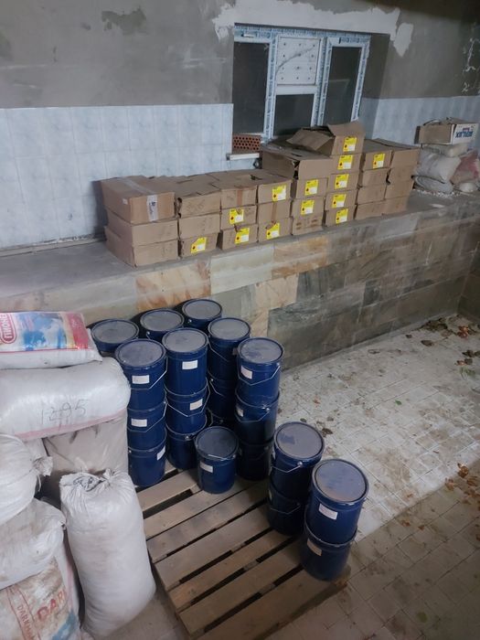 Продаётся краски по акции