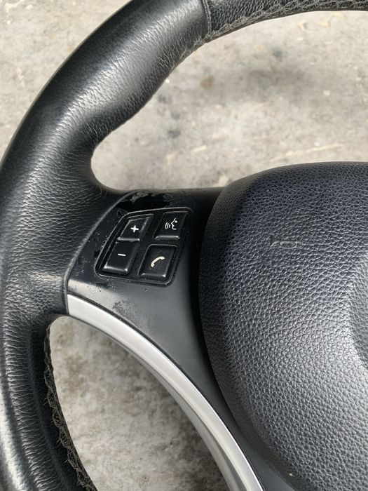 Volan bmw e81/82/87/90/91/92 X1