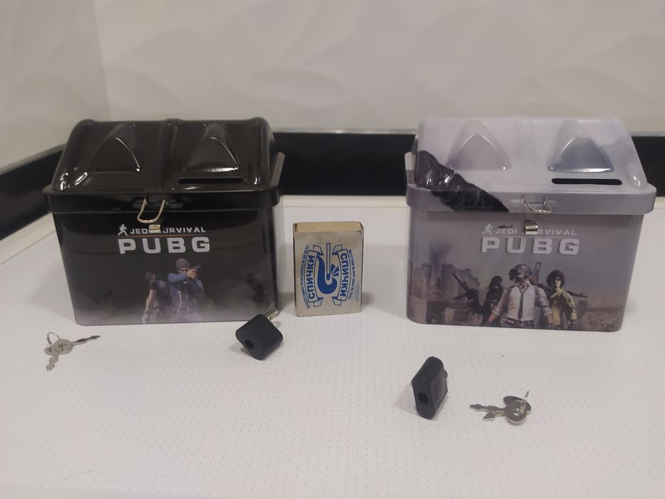 Копилки с изображением банкнот. Новые