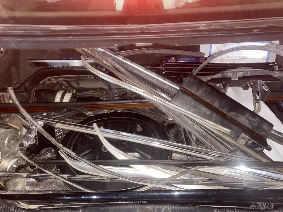 Запчасти w123 w124