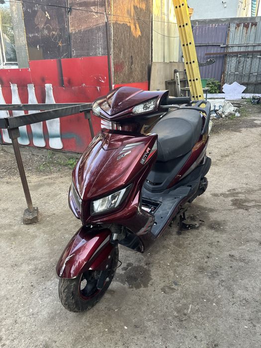 Продам Мопед М8 срочно