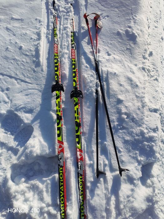 Продам лыжи беговые Innovation