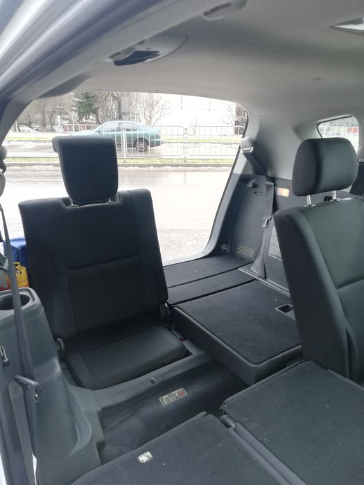 Продавам Toyota Corolla Verso 6+1 места в отлично състояние