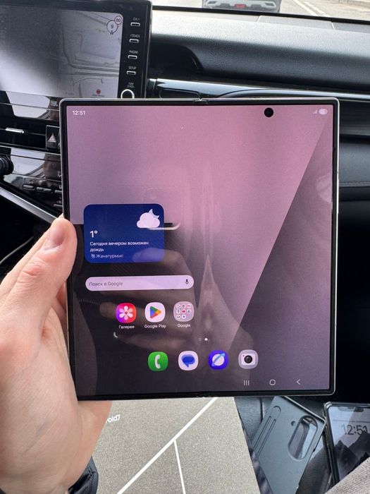 Продам Samsung Galaxy Z Fold 7