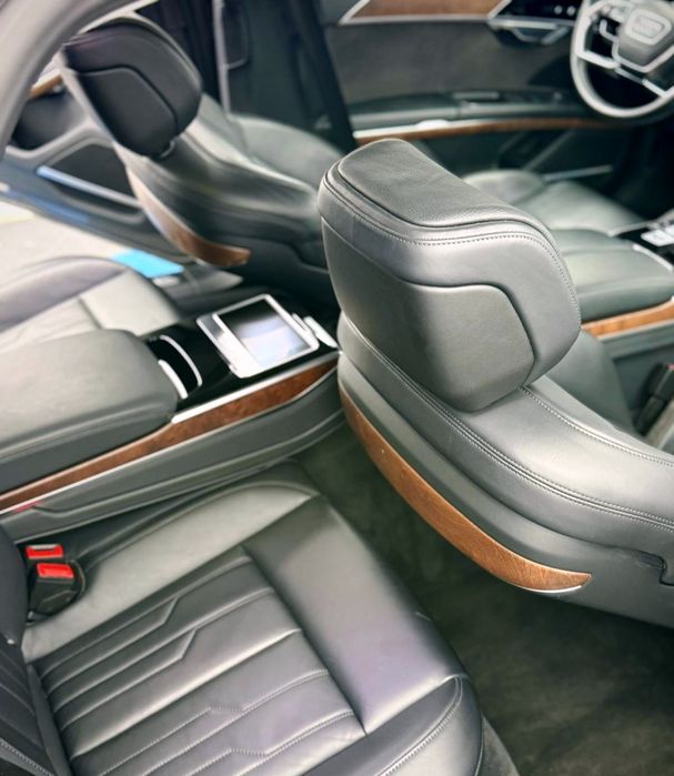 Audi A8 Audi A8 5.0 Diesel Quattro Mild-hybrid