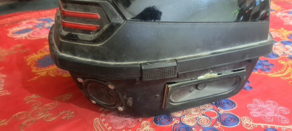 Skuter uchun bagaj sotiladi