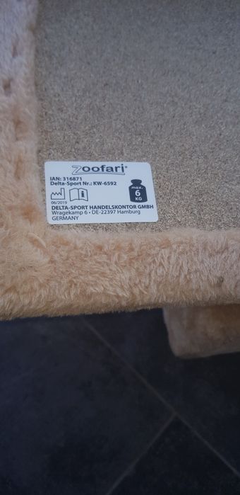 Casuta pisici de la zoofari