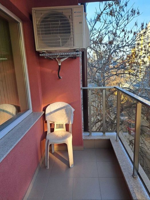 Двустаен в Каменица 1