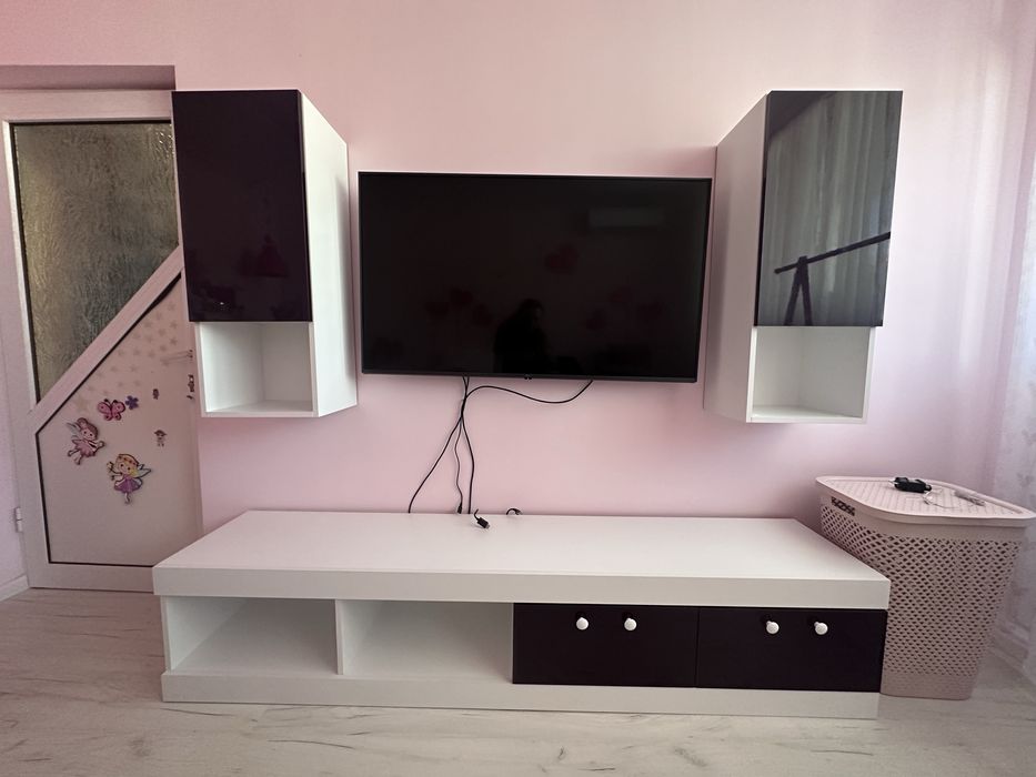 Секция / Мебели за дневна, бял/лилав, предна част MDF