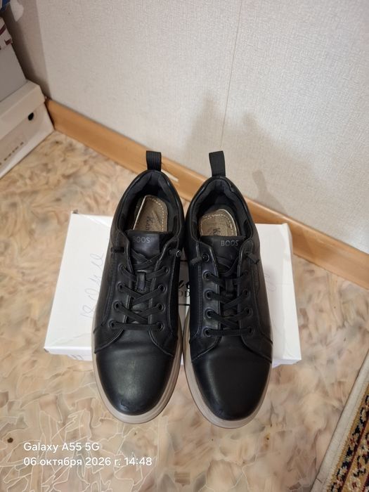 Продам ботинки мужские осенние