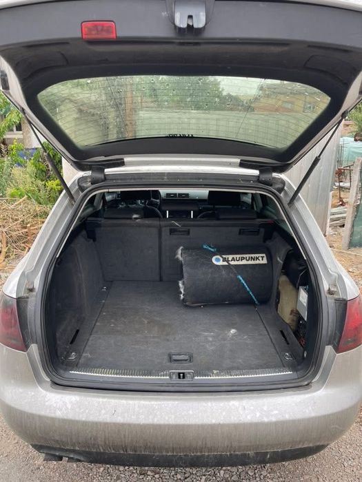 Продавам Audi A4 B7 2.0tdi BLB 140кс САМО на части