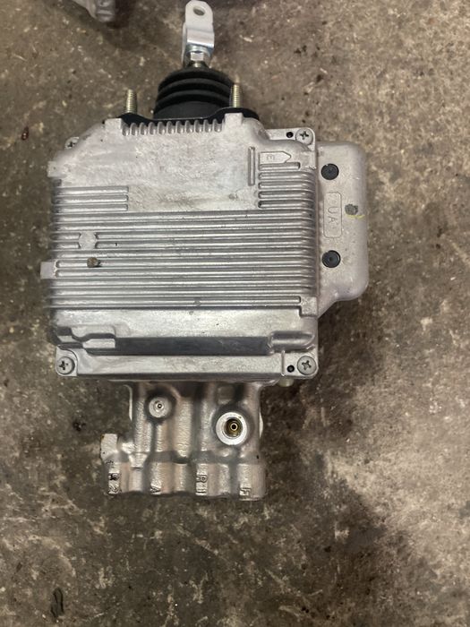 Toyota Rav 4 XA50 2.5i Hybrid 2020 година ABS Помпа