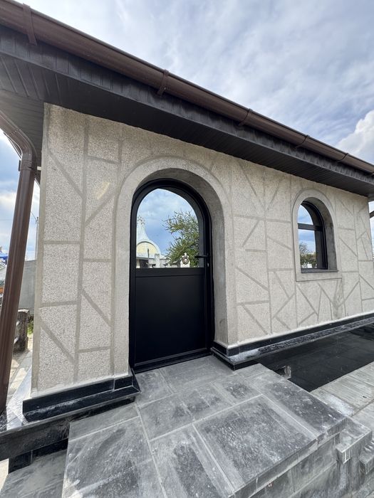 CAPELA  de VANZARE cu 8 locuri de veci  situata în Cimitirul Sf. Gheor