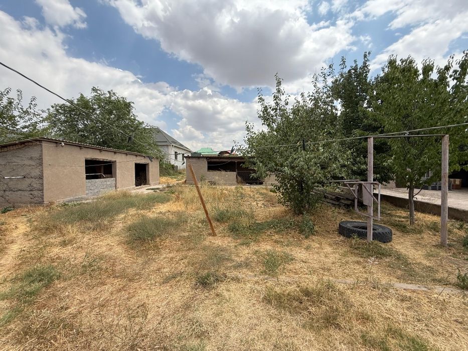 10 соттық жер, Ленгер қаласы