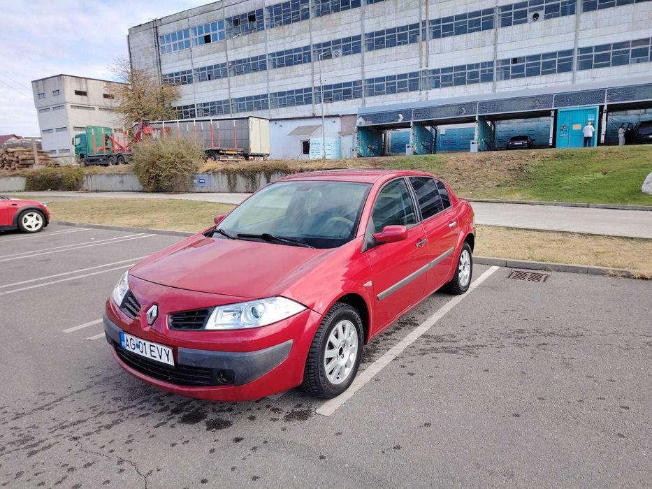 RENAULT Megane 2010 — imagine 2