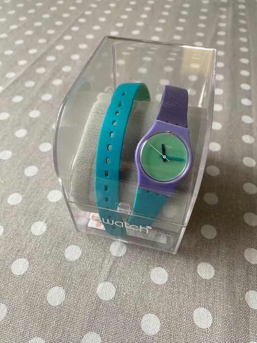 Часовници Swatch Dip и Swatch Originals Fun In Blue