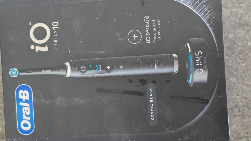 Електрическа четка за зъби ORAL B iO 10 BLACK ЧЕРЕН