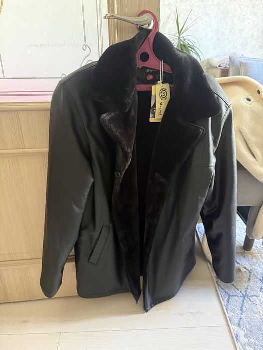 Продам дубленку новую 52-54размер