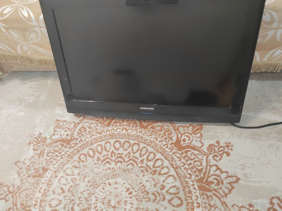 Телевизор Samsung