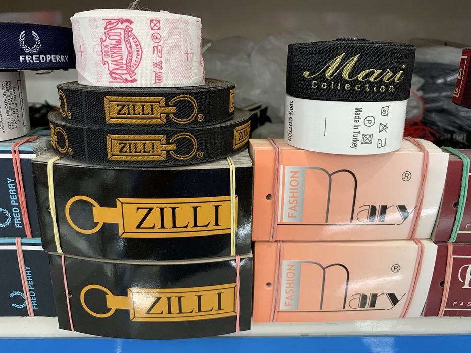 Бирки  Брендовые для Одежды