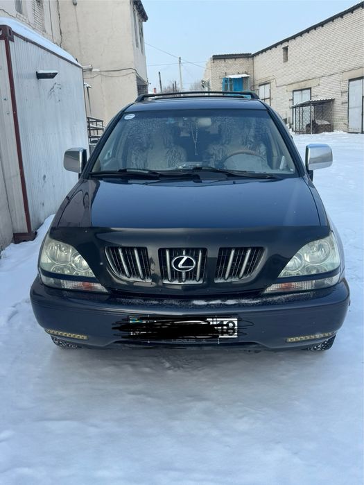 Лексус RX 300.      2001 г. в.