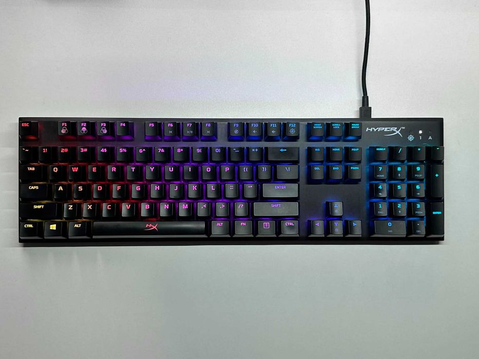 Tastatura gaming HyperX Alloy FPS RGB Kailh Silver Speed Switches
