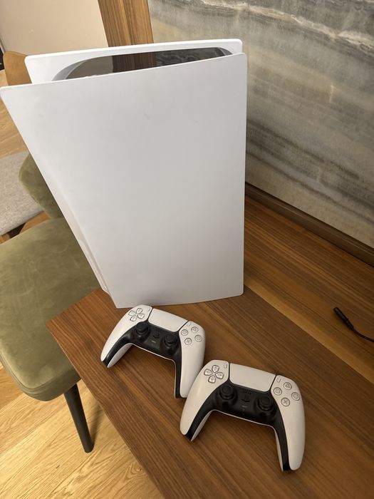 PlayStation 5 белый
