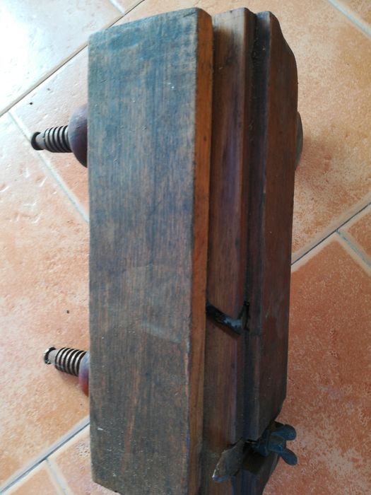 Scule tâmplărie manual