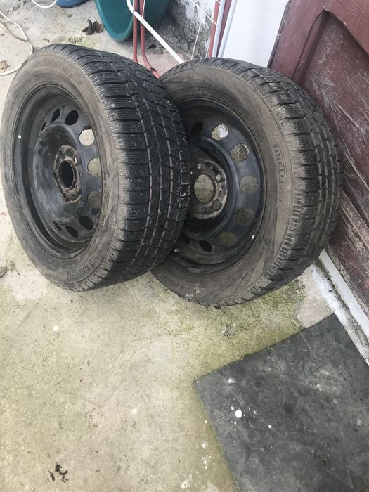 Jante BMW cu cauciucuri de iarna