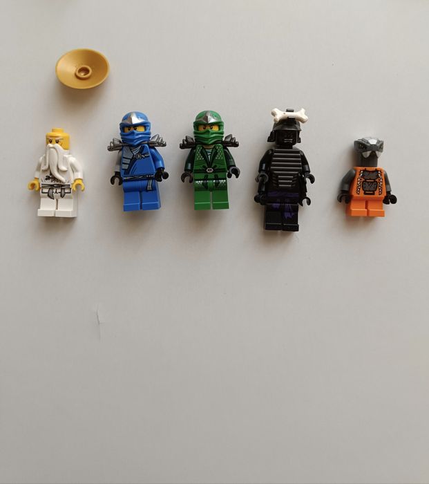 Lego ninjago/ Лего Нинджаго много редки фигурки.