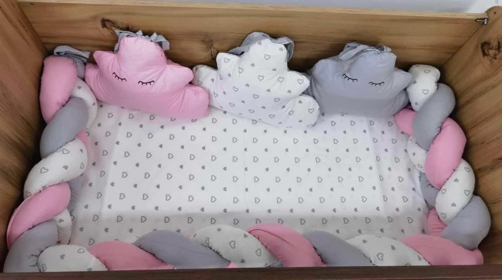 Нов модел обиколник и три облака