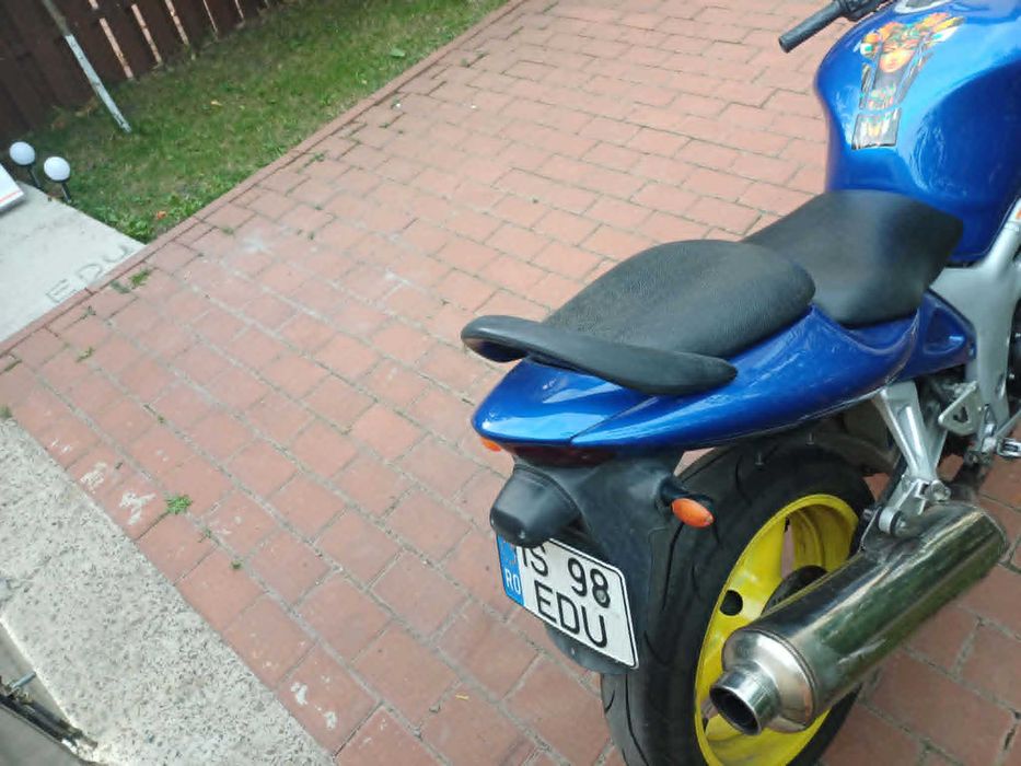 suzuki sv650 2001