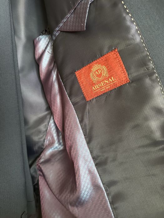 Костюм новый размер 50