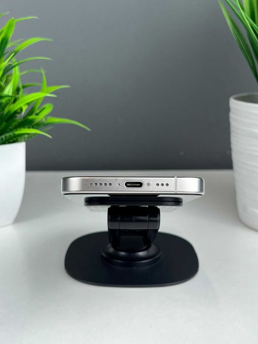 Apple iPhone 15 Pro 256GB, белый 1260а84878