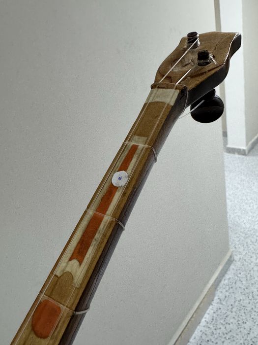 Домбра инструмент для музыки