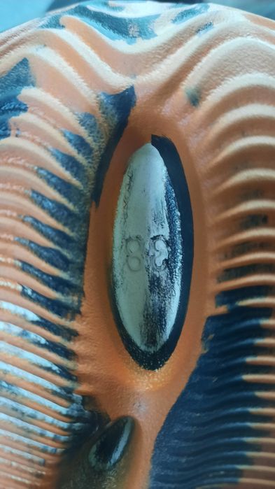 Предлагаются сандали непромокаемые и дышащие.