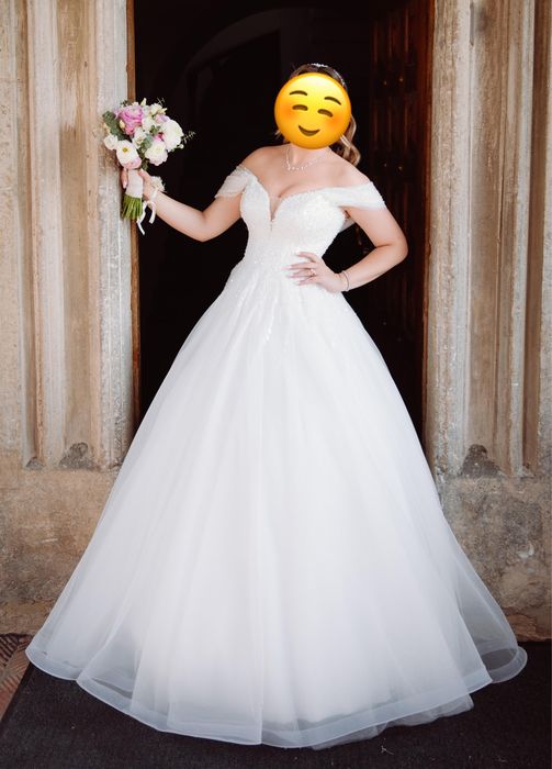 Rochie mireasa A-line