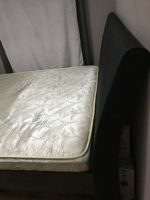 Кровать двуспальная