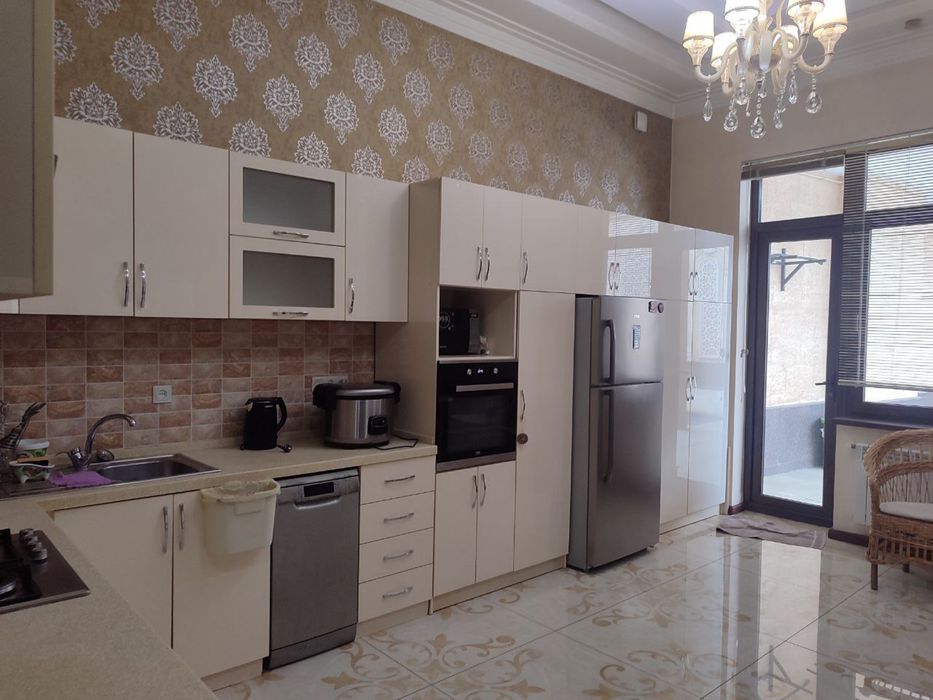 Срочно Сдается Яккасарайский р-н шикарный большой дом