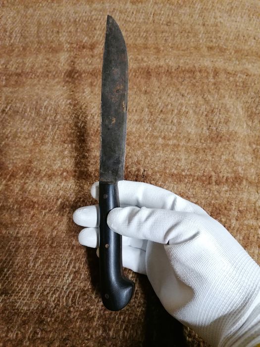 Нож - старинен и здрав