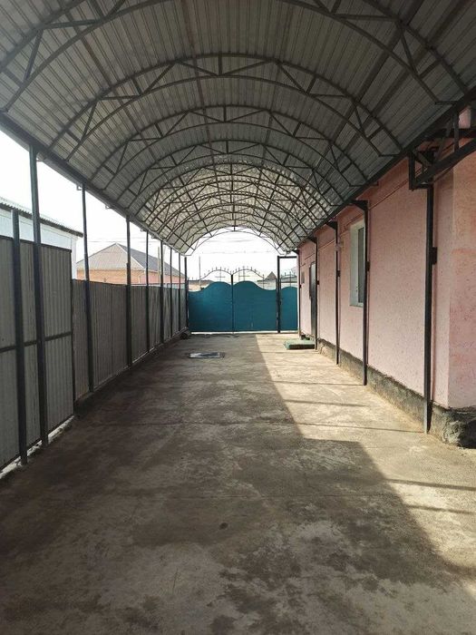 5 бөлмелі жер үй Титовта