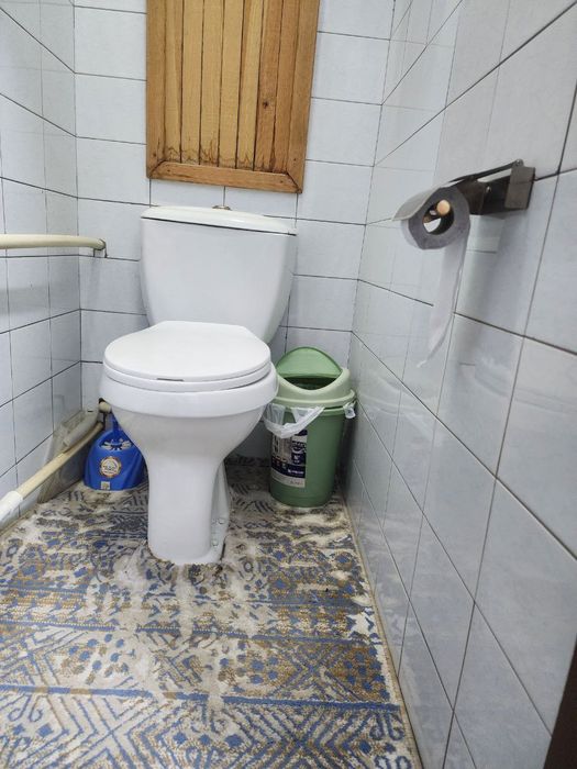 2 xonalik uy metro yonida